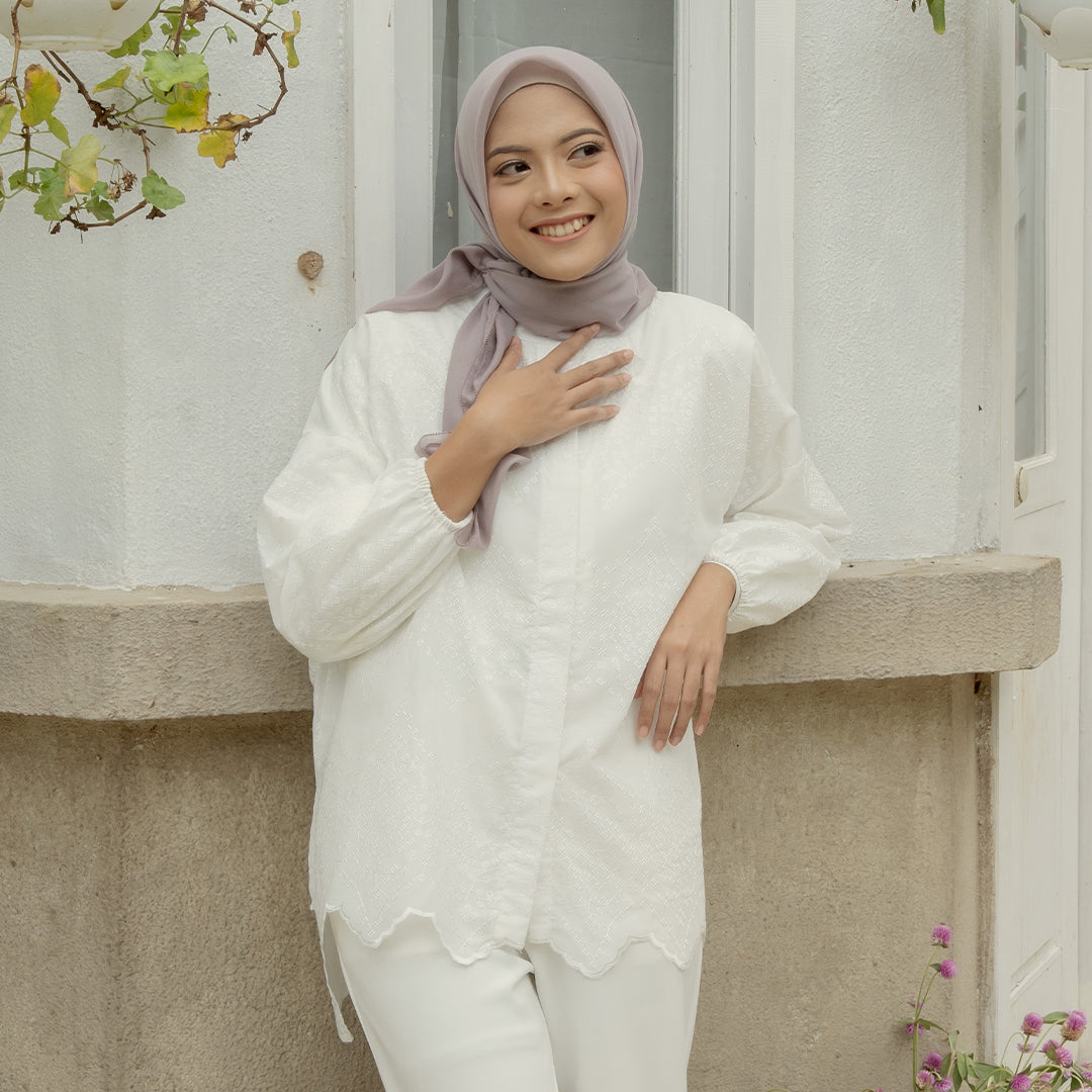 Anjani Embroidery Tunic (Minor Reject)