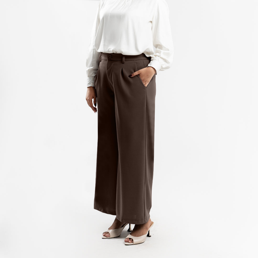 Amara Culotte (Minor Reject)