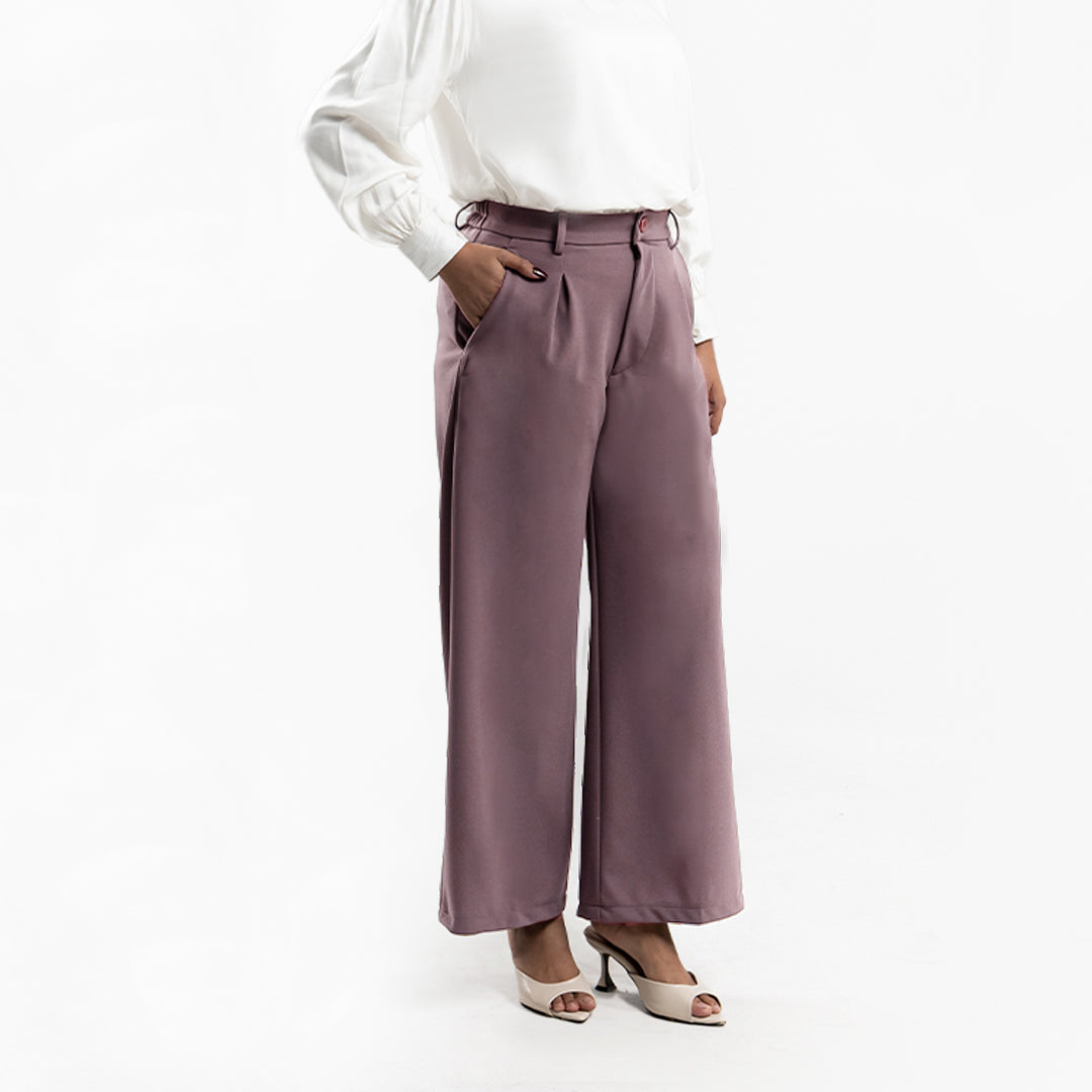 Amara Culotte (Minor Reject)