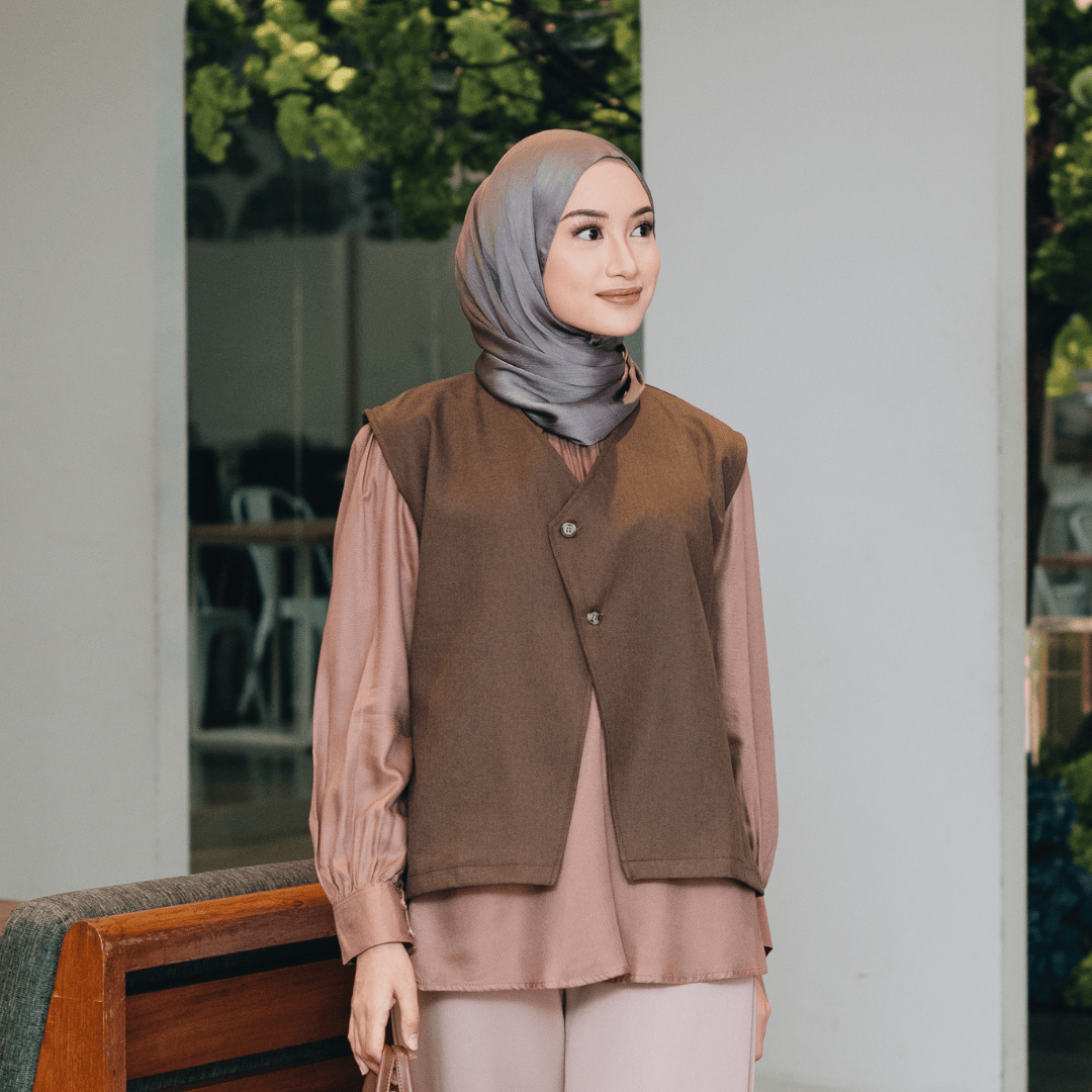 Button Vest