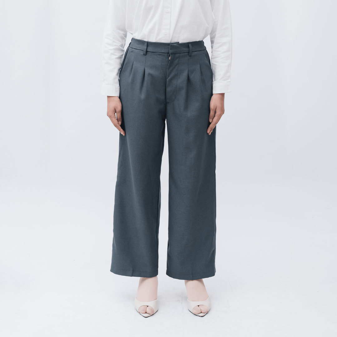 Pleated Wide Pants