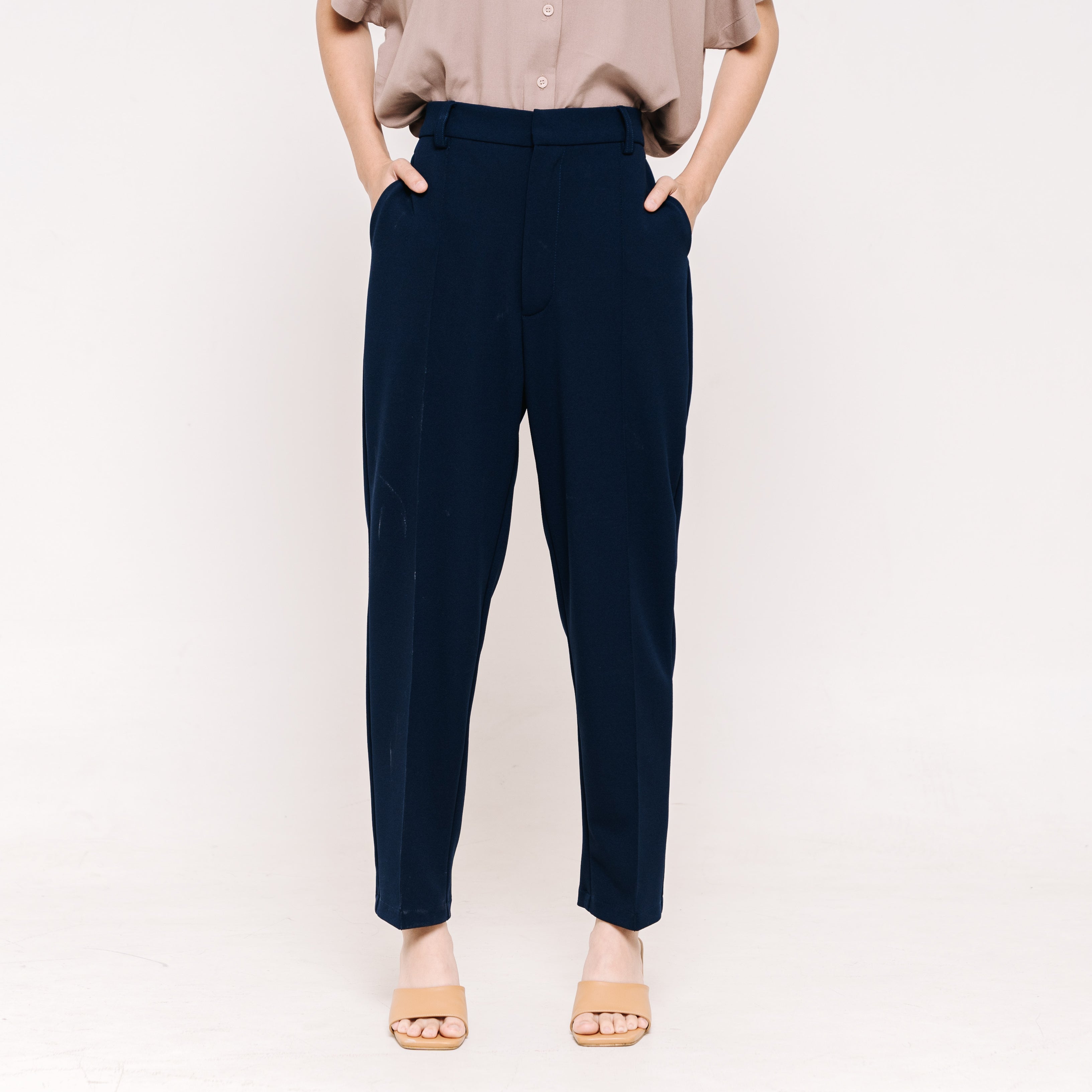 Linea Pants