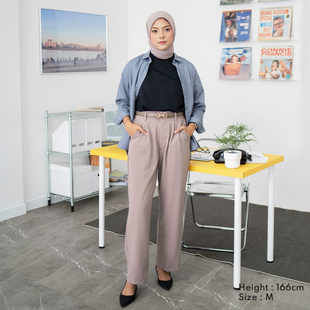 Perfect Pants (Minor Reject)