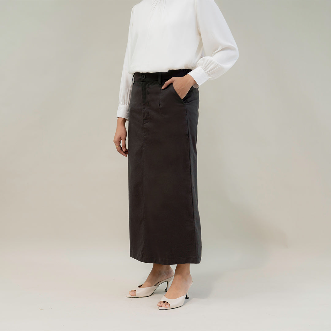 Straight Chino Skirt