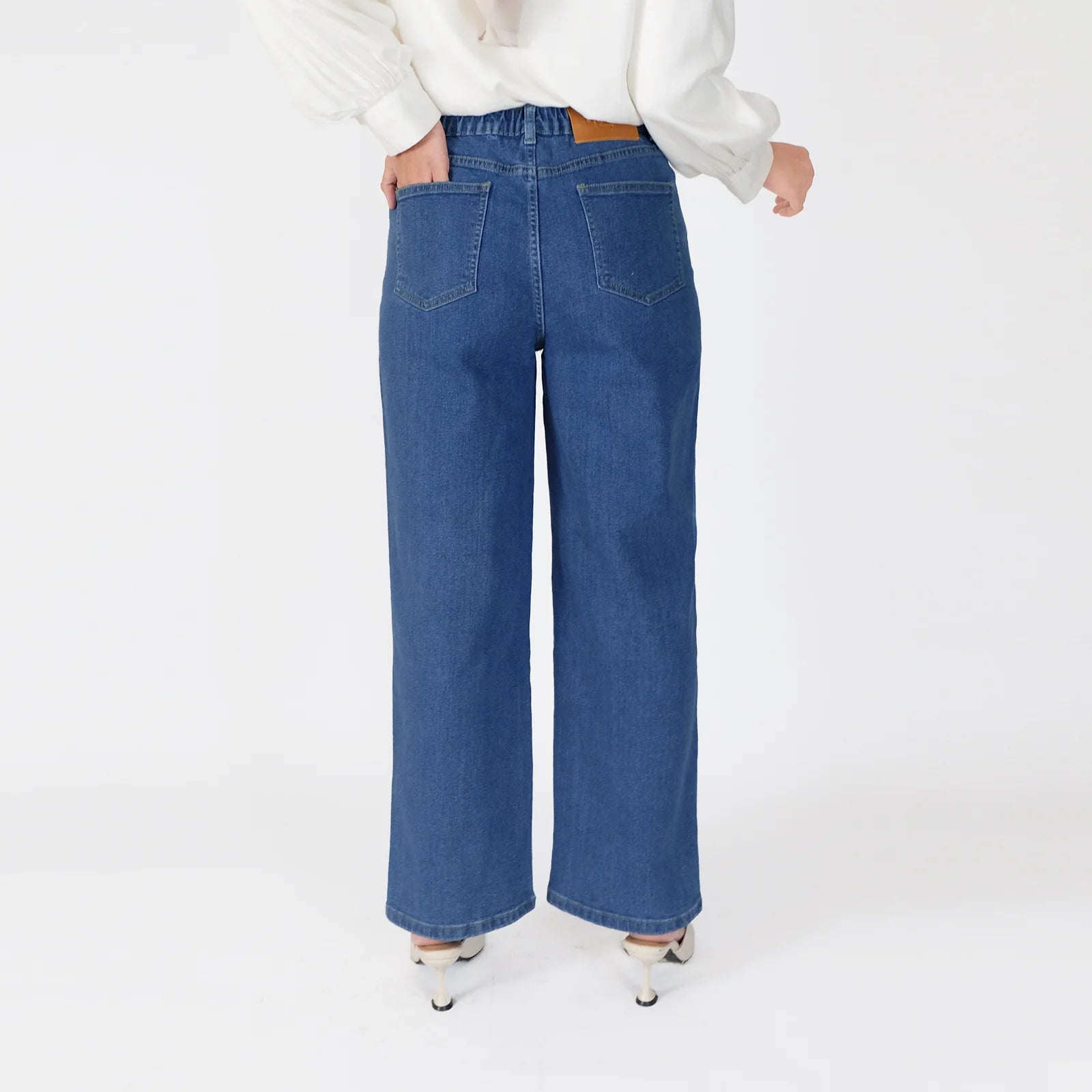 Wide Leg Jeans