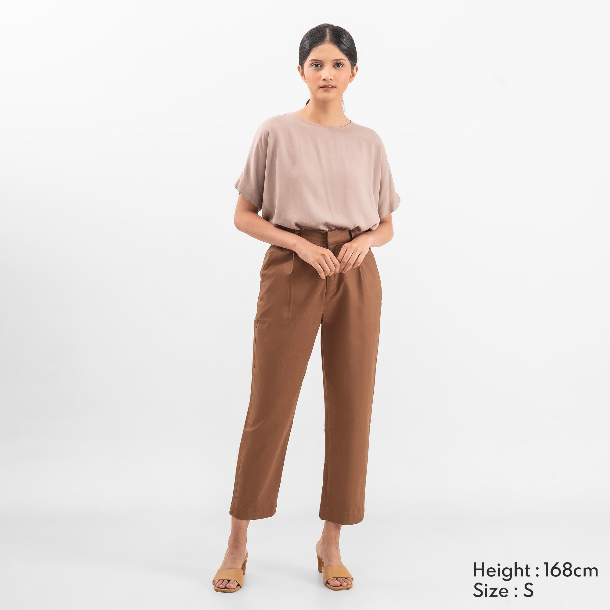 Classic Chino Pants