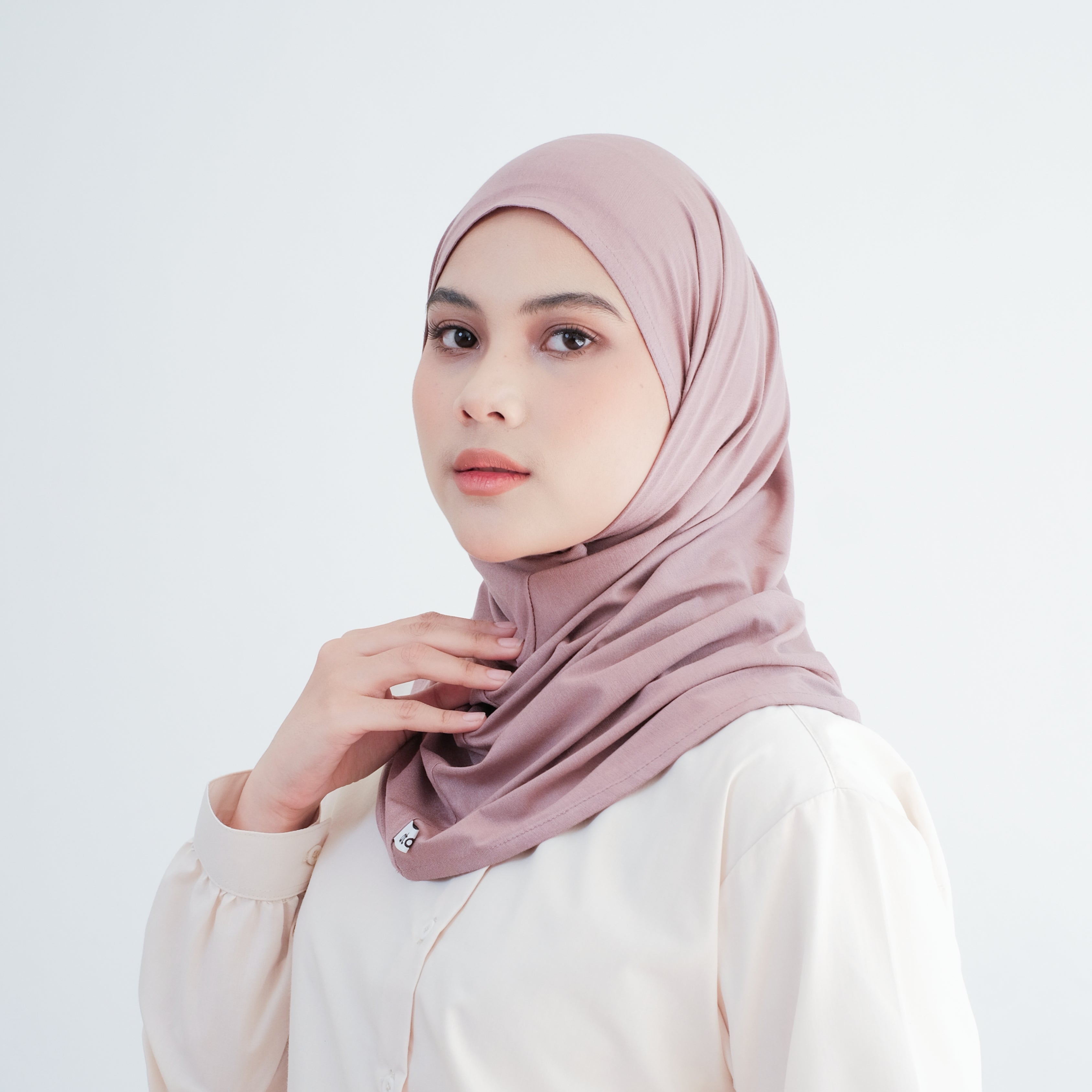 Amira Hijab Instant (Minor Reject)