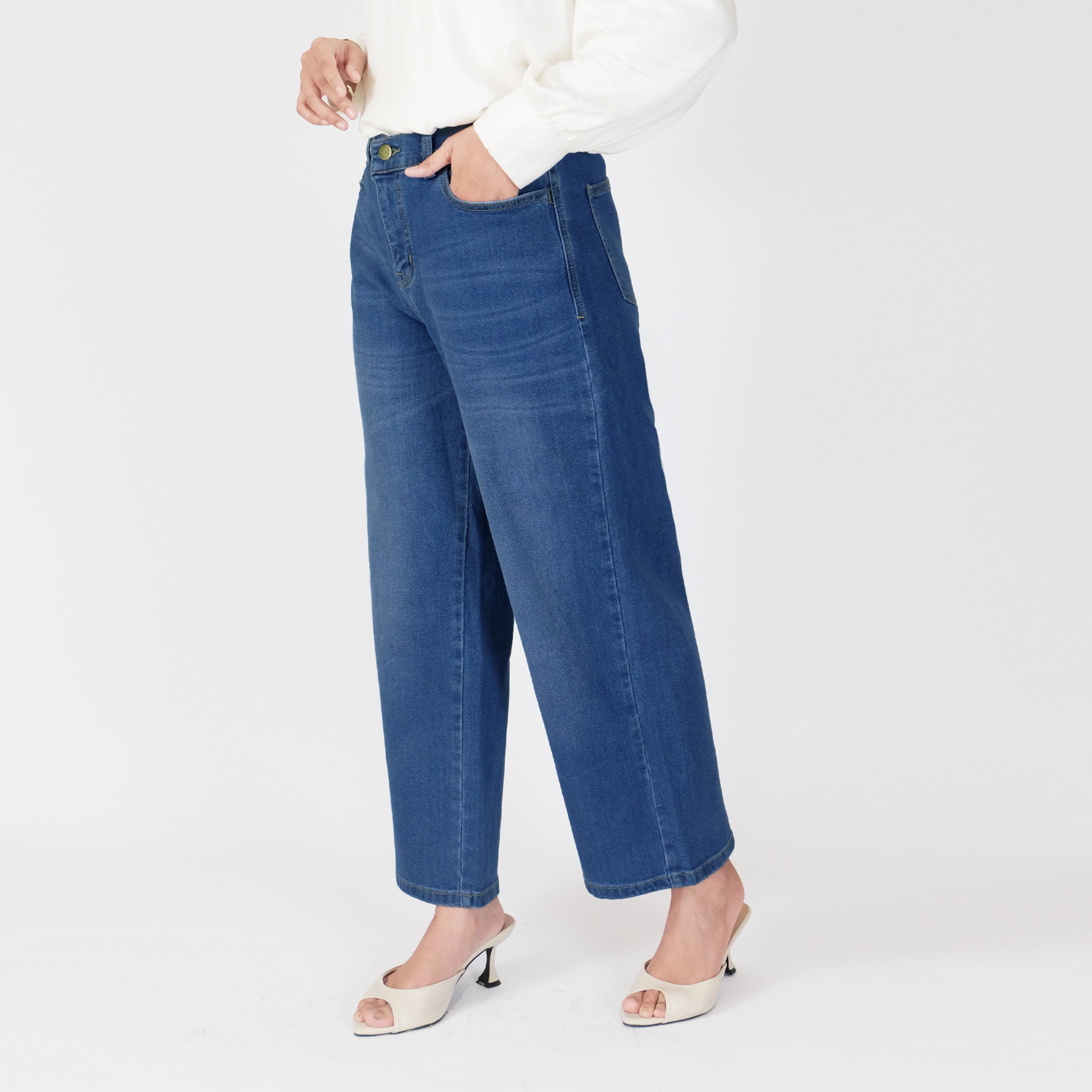 Wide Leg Jeans