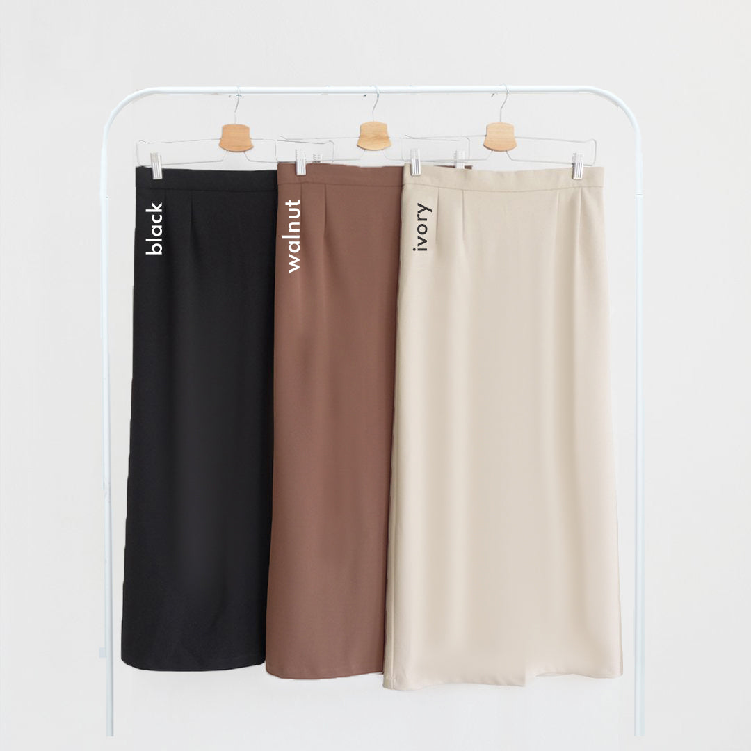 Straight Skirt (Minor Reject)