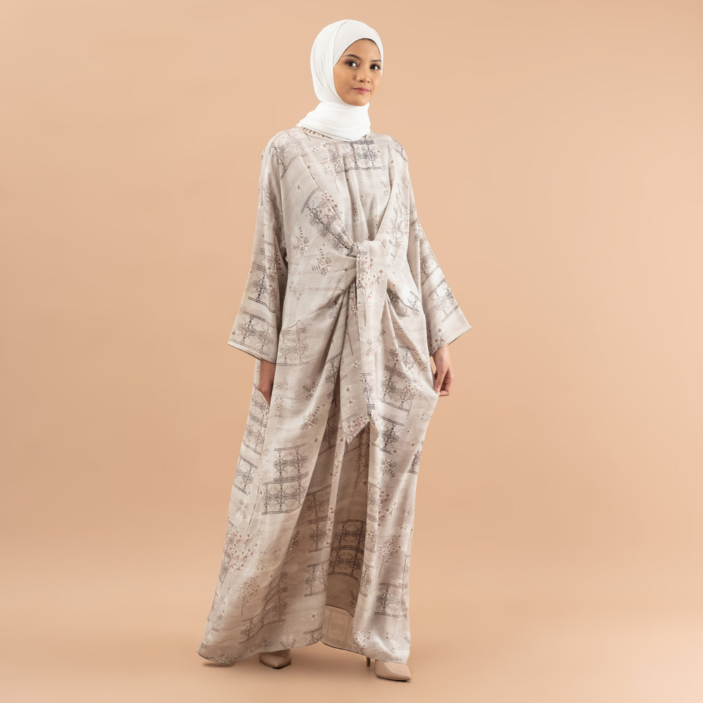 Mekar Kaftan dan Beskap Koko Shirt