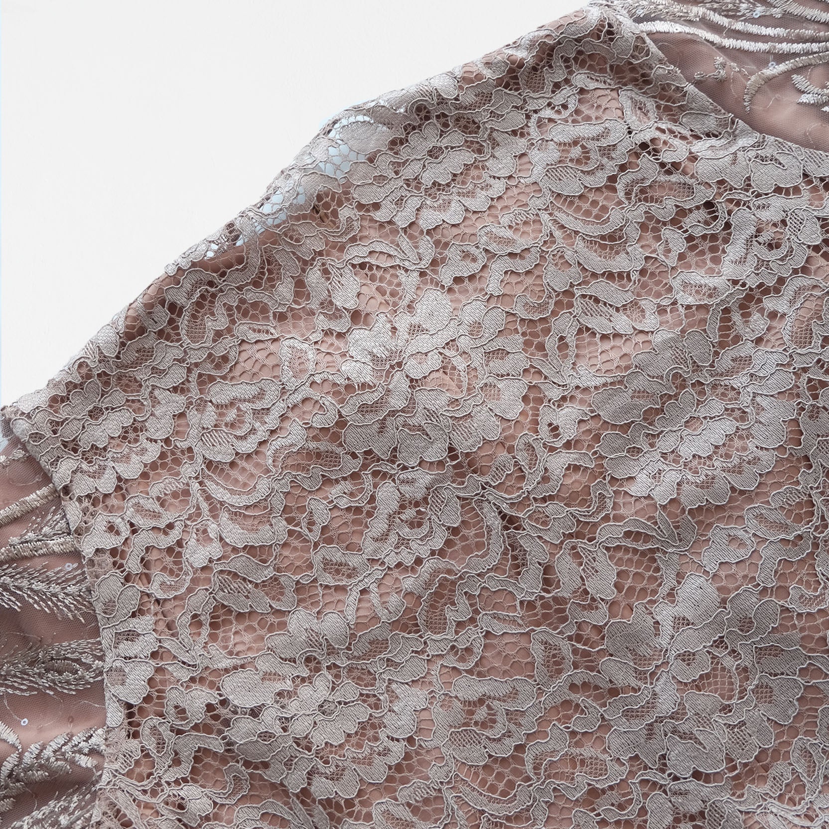 Lace Dress Caramel