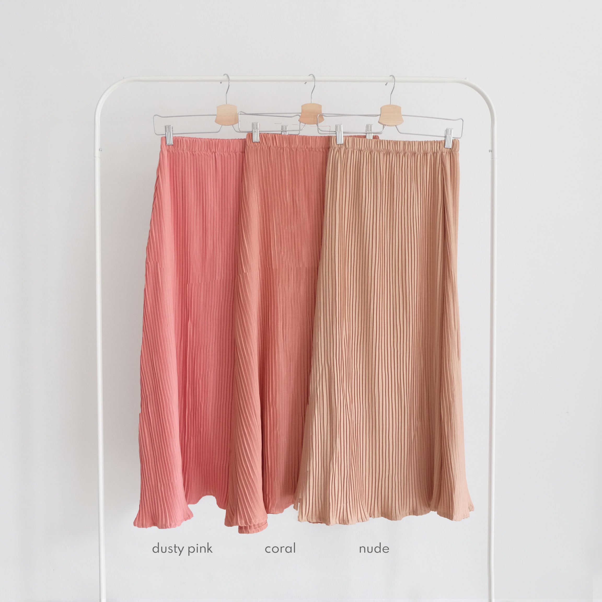 Pleats Skirt