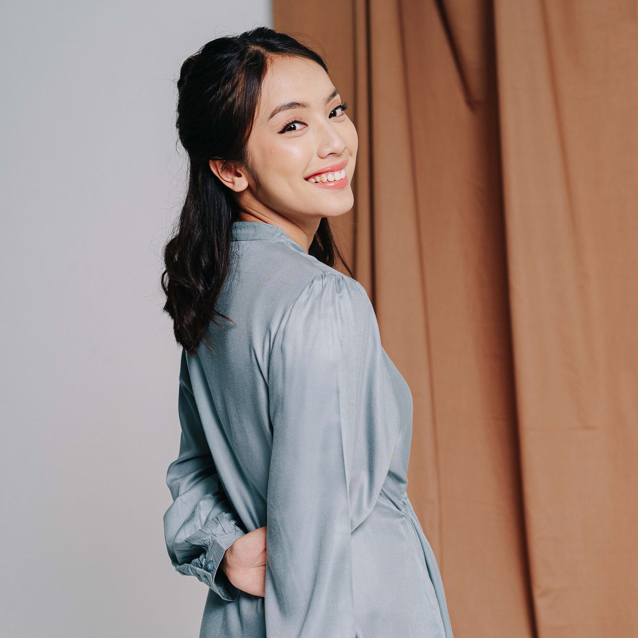 Somi Midi Dress (Minor Reject)