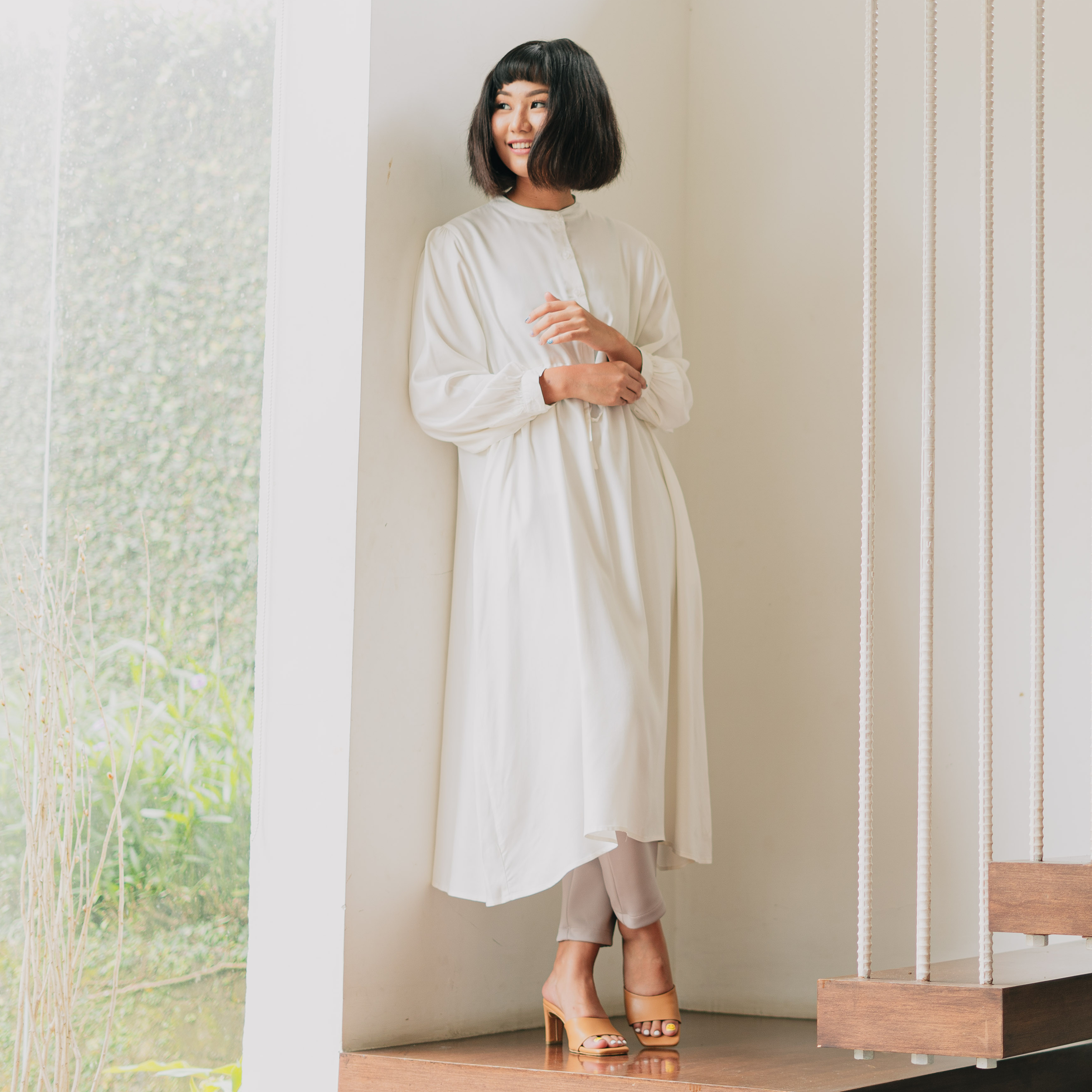 Somi Midi Dress