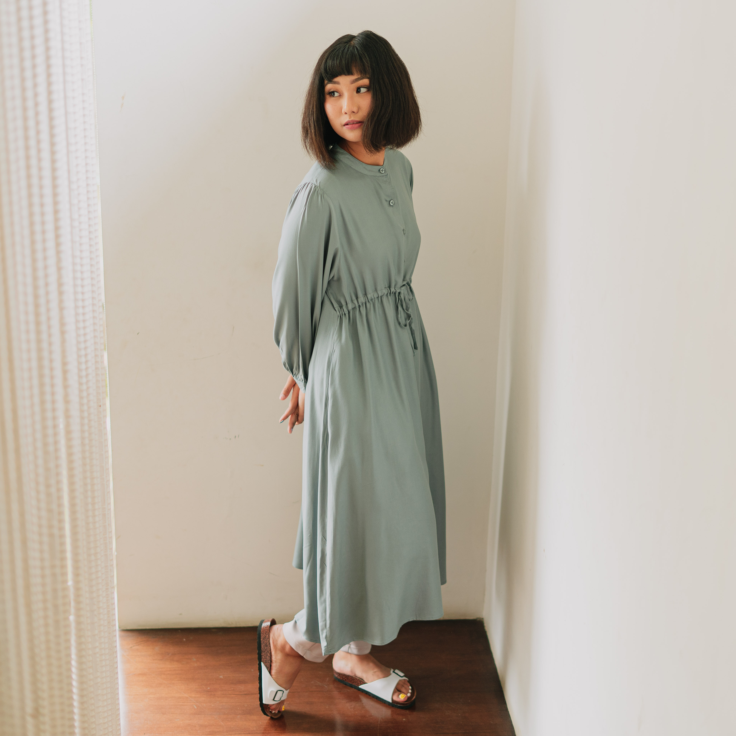 Somi Midi Dress