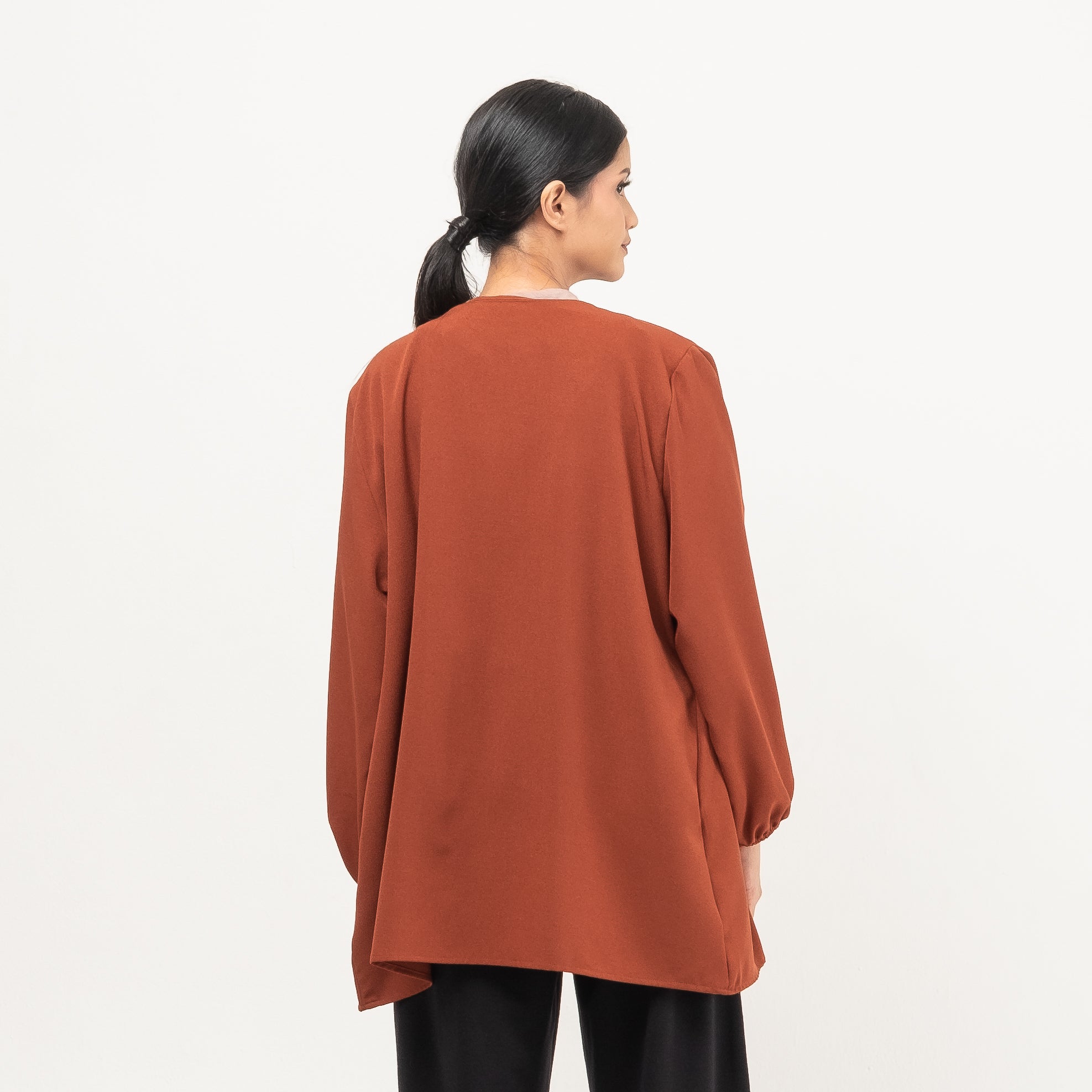 Amila Outer (Minor Reject)
