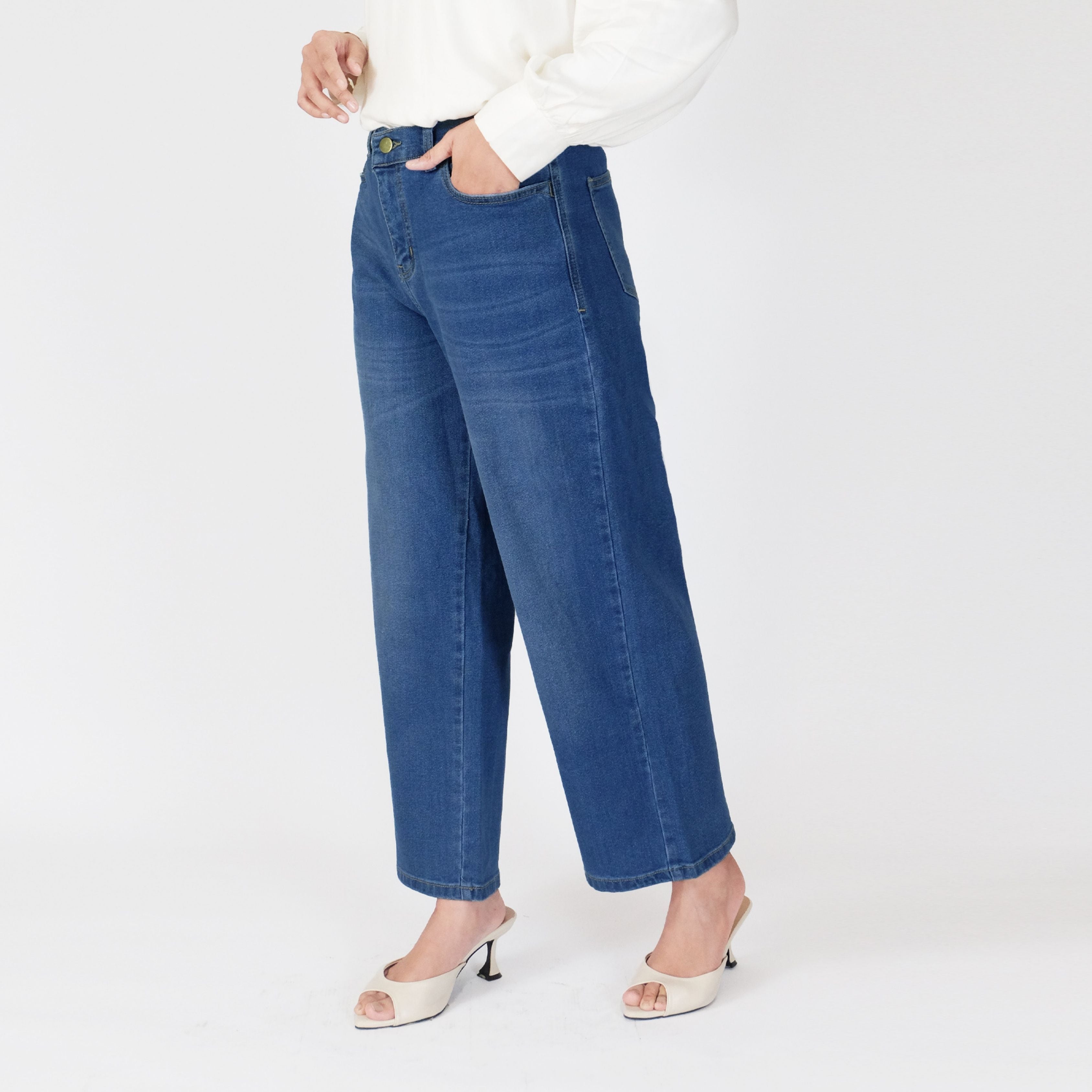 Wide Leg Jeans