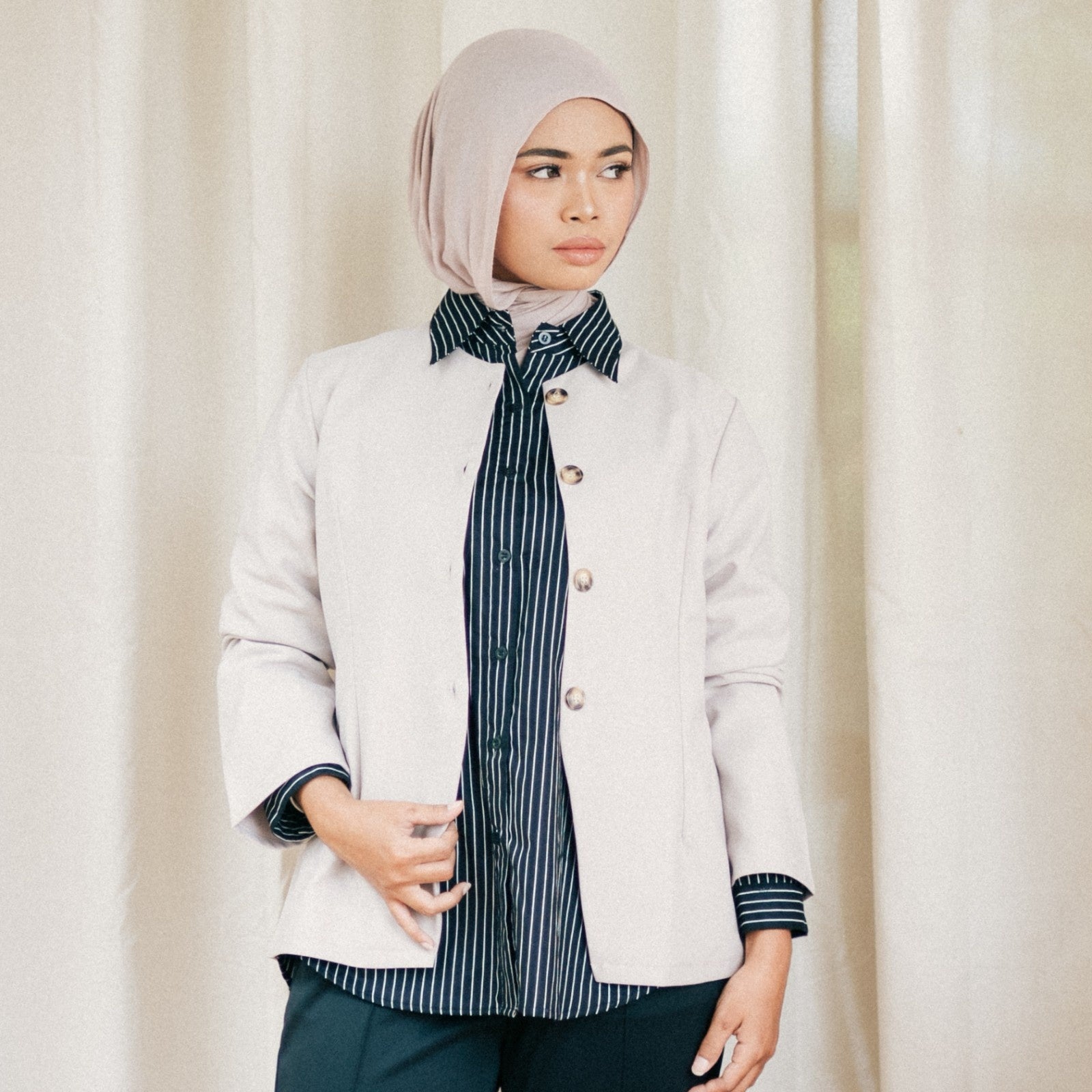 Waist Blazer (Minor Reject)