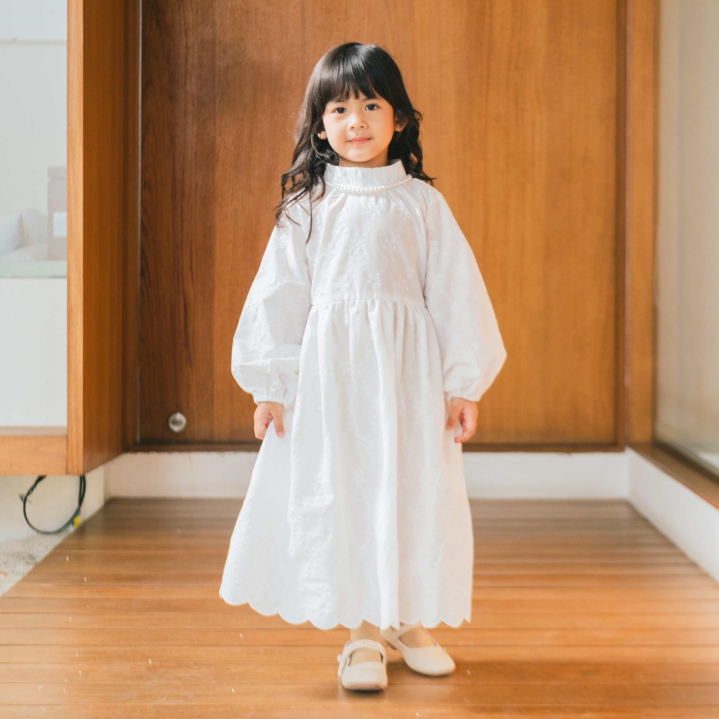 Segala Family Set Putih Kapas