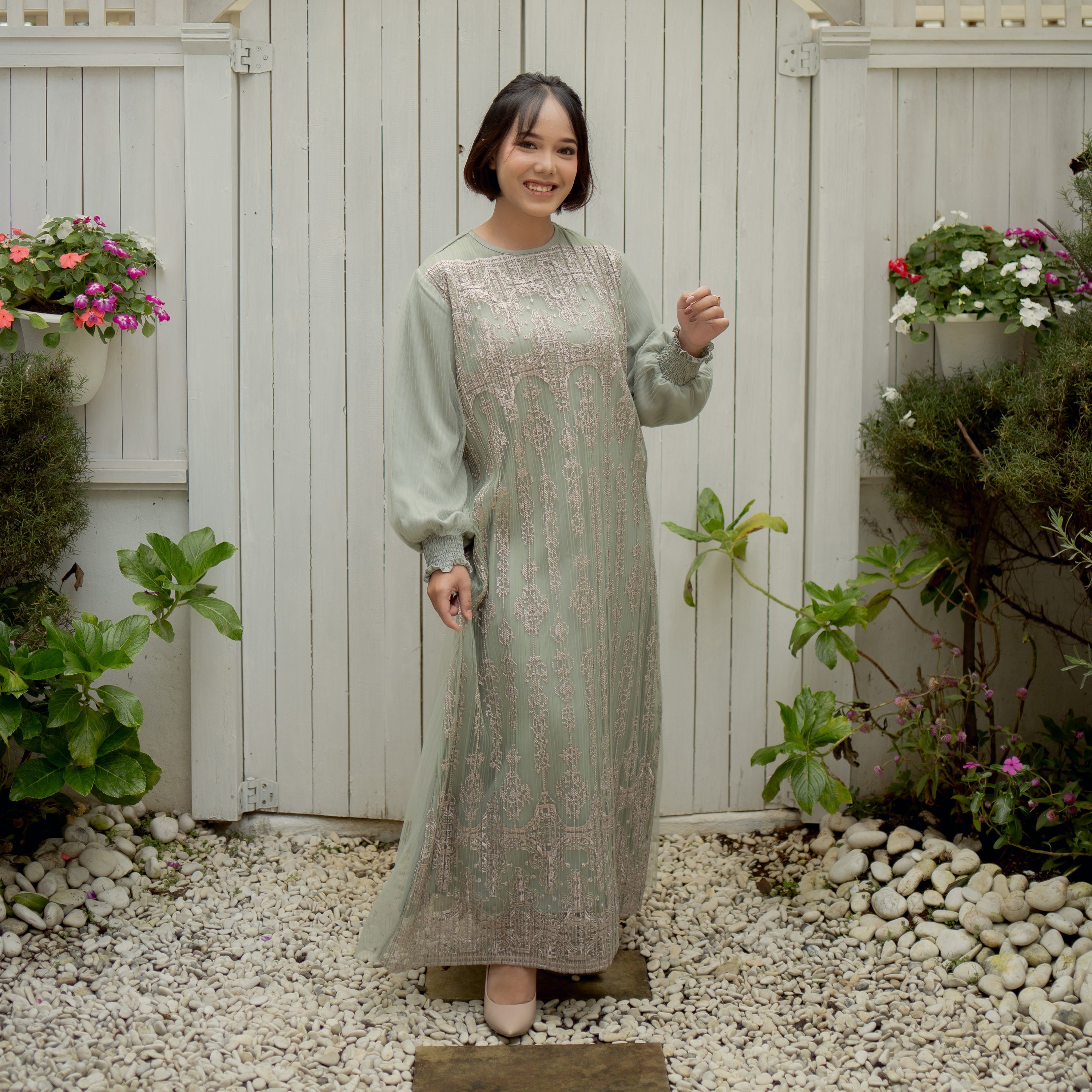 Gauri Pleats Dress (Minor Reject)