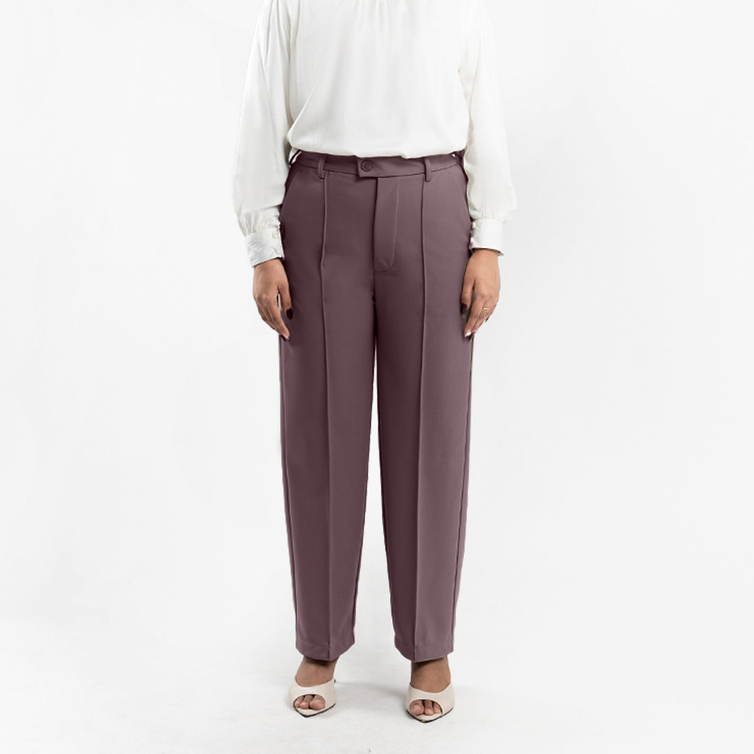 Straight Line Pants (Minor Reject)
