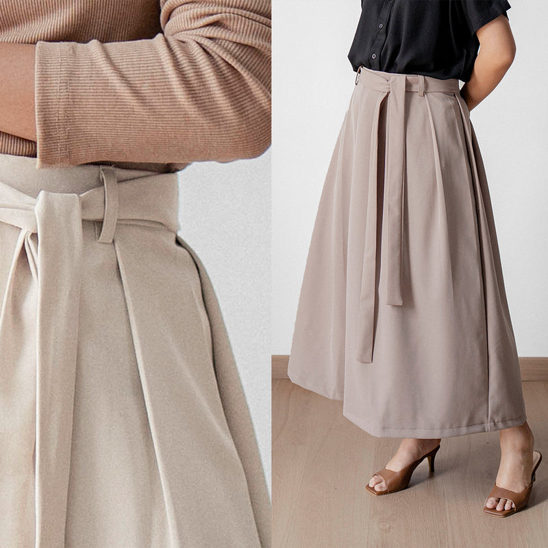 Wide Pleated Skirt