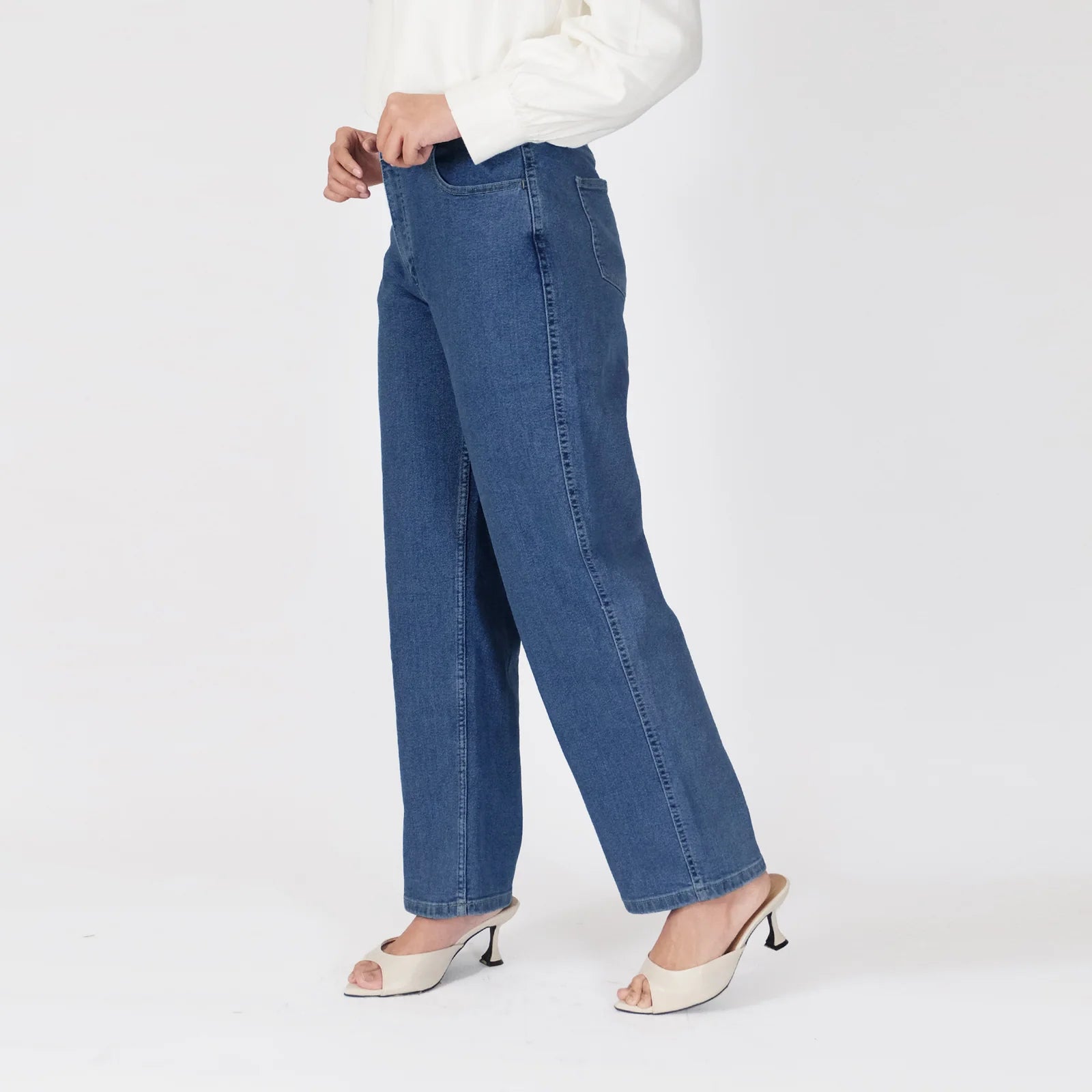 Wide Leg Jeans