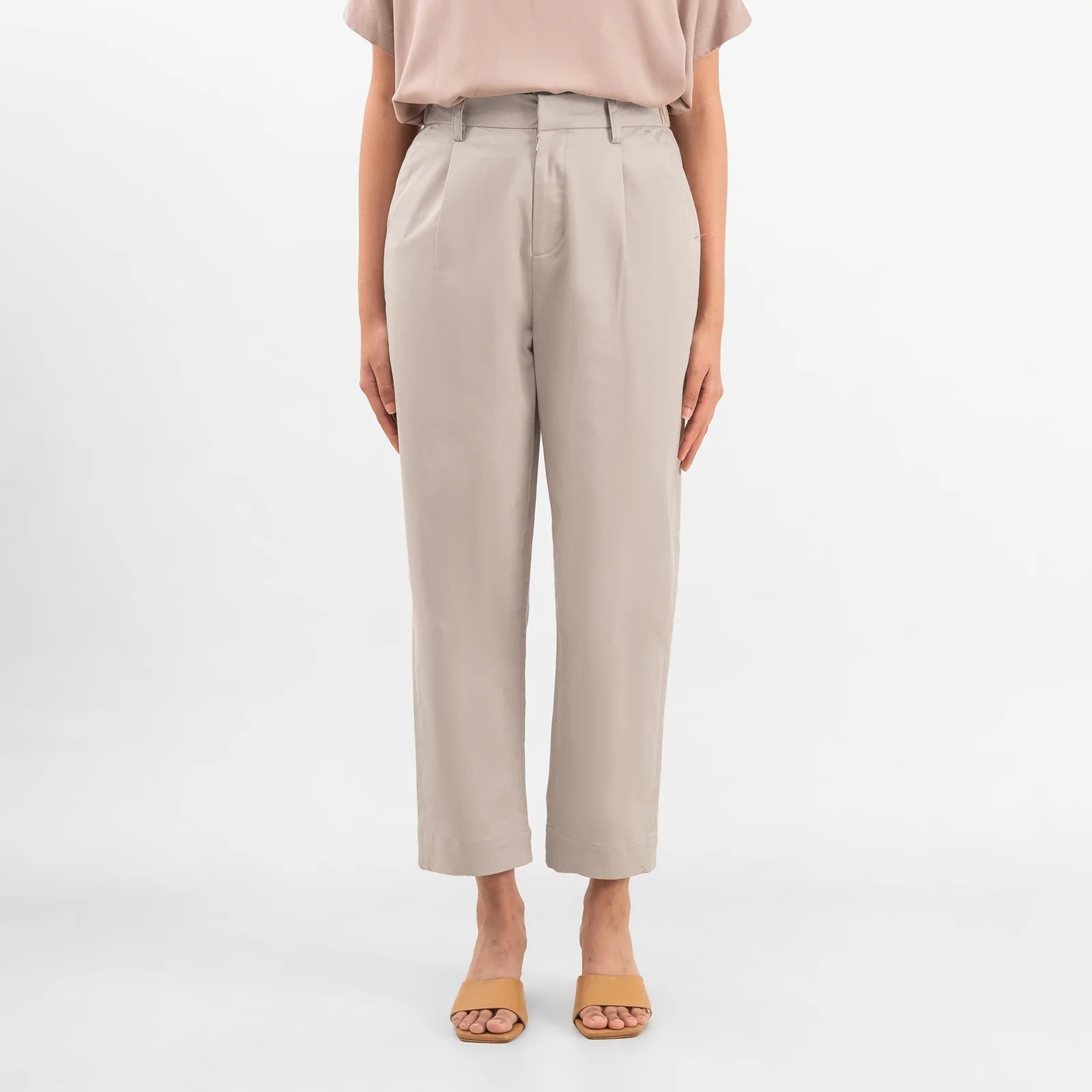 Classic Chino Pants