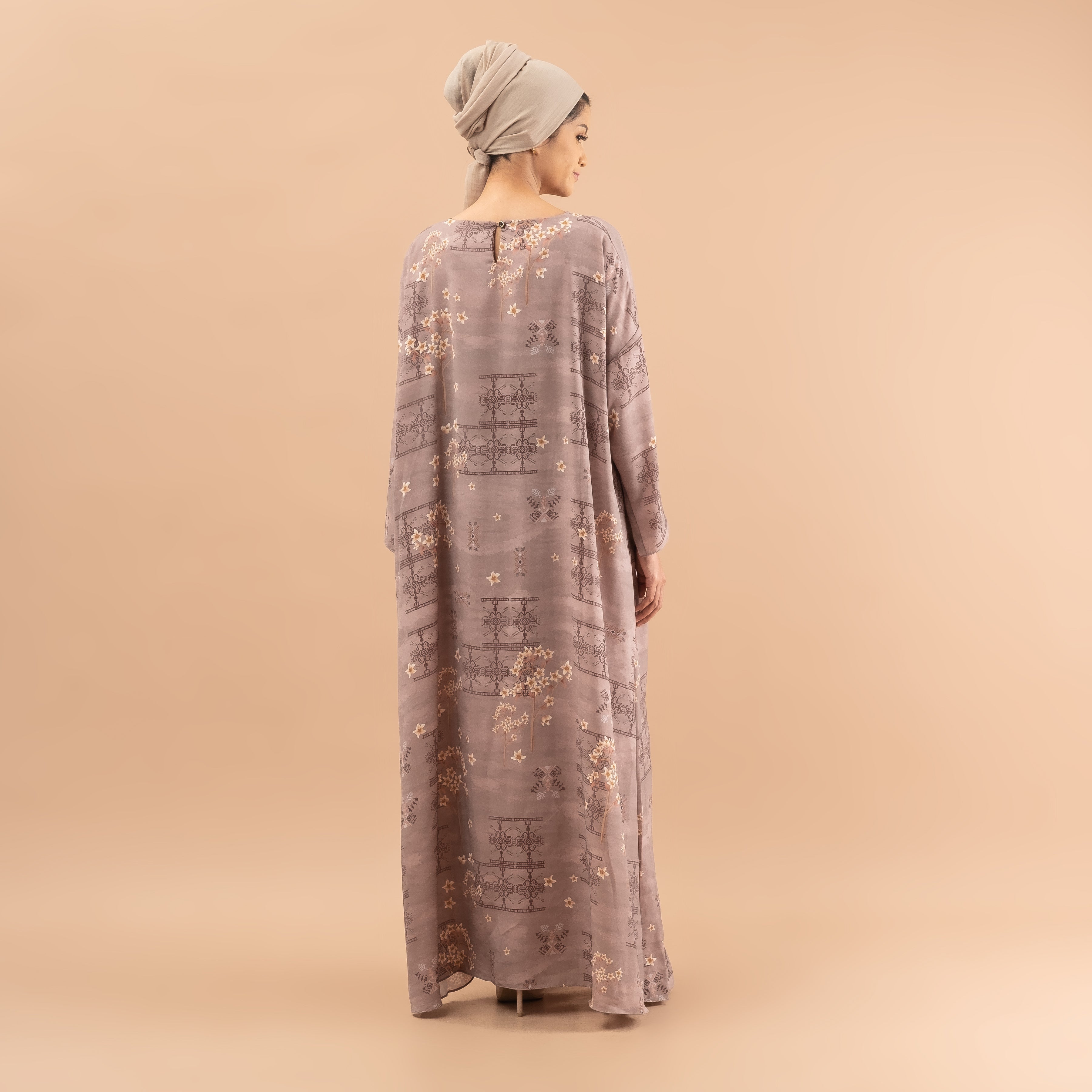 Mekar Kaftan Anggrek (Minor Reject)
